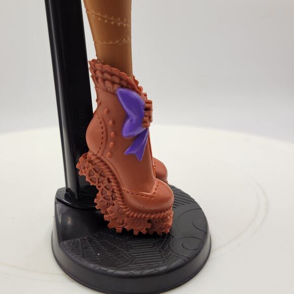 Monster High Doll Robecca Steam 10" Brown Purple Dance Class 2012 Accessories - Picture 9 of 14